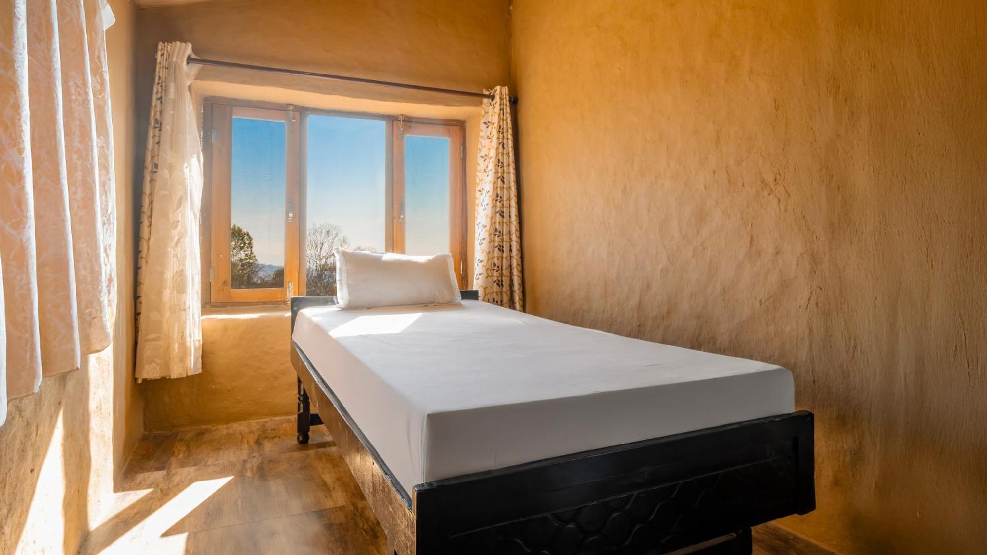 Dormigo Hostel Bir  Bagian luar foto